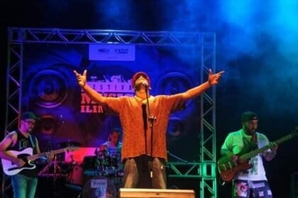 Banda Reggae Steady celebra 20 anos no TAM Camaçari