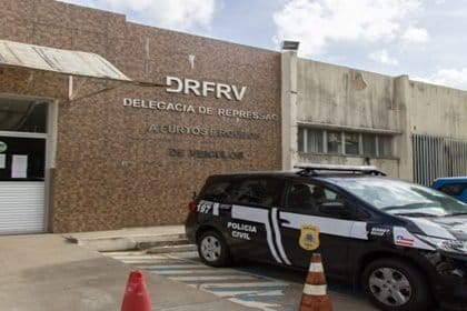 Integrantes de grupo responsável por roubos de veículos são presos em Salvador