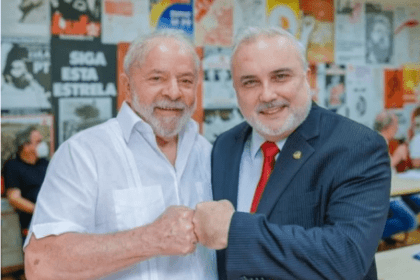 Lula vai se reunir com presidente da Petrobras para discutir dividendos