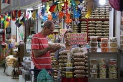 Preço da Hora Bahia destaca variação de 37% em produtos da Semana Santa