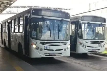 Ônibus metropolitanos têm itinerário reduzido; confira as mudanças.