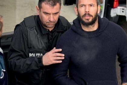 Guru dos machos: Romênia vai extraditar influencer preso por crime sexual