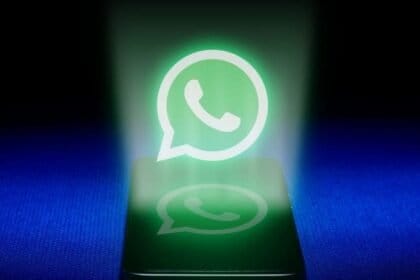 WhatsApp libera função para avançar vídeos
