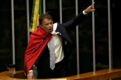 Ex-deputado federal Wladimir Costa é preso por violência política no Pará