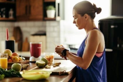 Fazer refeições mais cedo reduz risco de doenças cardiovasculares