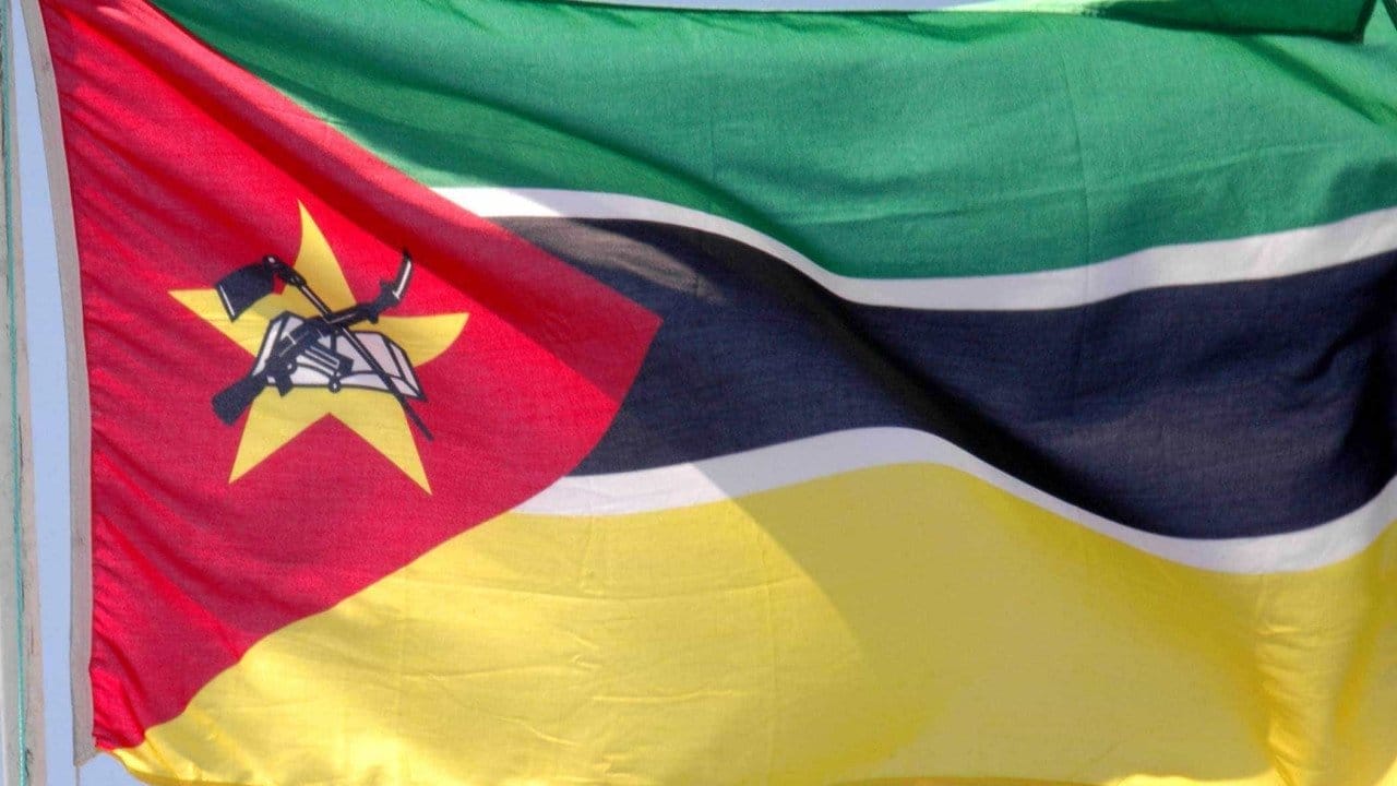 Governo moçambicano exonera presidentes de três instituições públicas