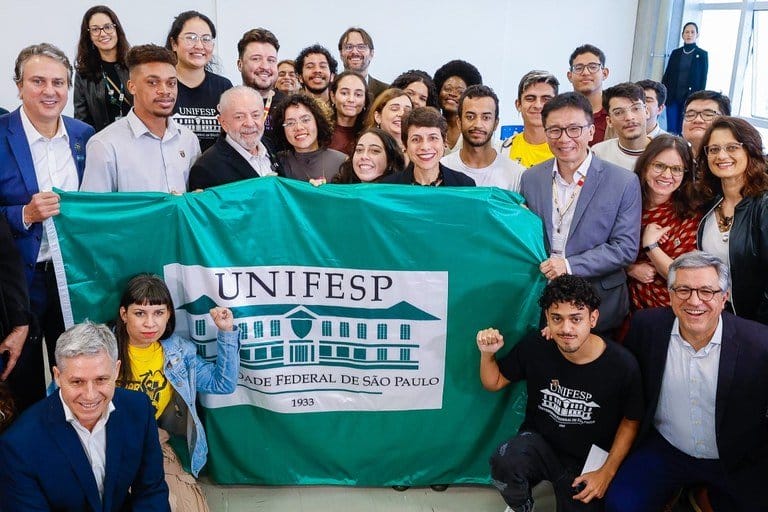 Presidente Lula defende: Educação é chave para a competitividade do Brasil